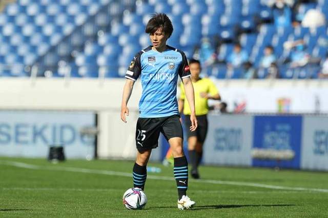 国王力克独行侠止6连败 恩比德37分76人4连胜